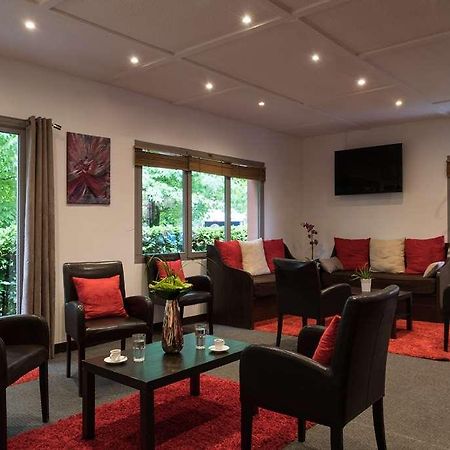 Sure Hotel By Best Western Biarritz Aeroport Anglet Interiér fotografie